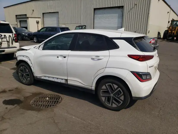 KM8K23AG7PU174677 2023 HYUNDAI KONA - Image 2