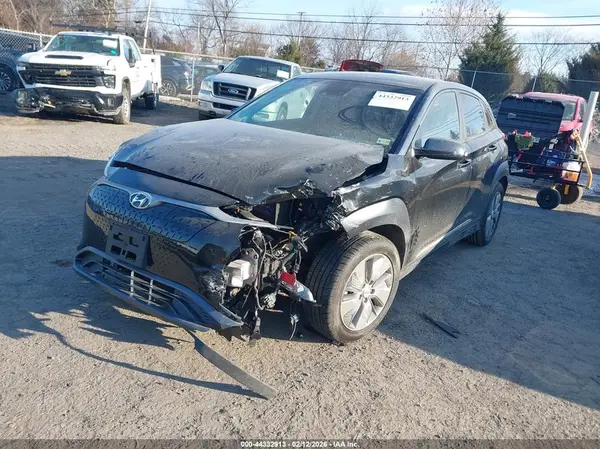 KM8K23AG8MU122809 2021 HYUNDAI KONA - Image 2