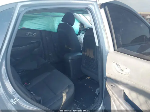 KM8K23AG8MU126875 2021 HYUNDAI KONA - Image 8
