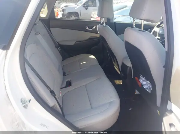 KM8K23AG8PU174428 2023 HYUNDAI KONA - Image 8
