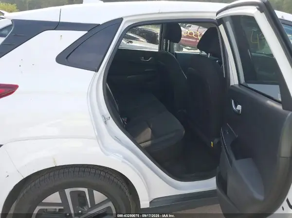 KM8K23AG8PU180567 2023 HYUNDAI KONA - Image 8