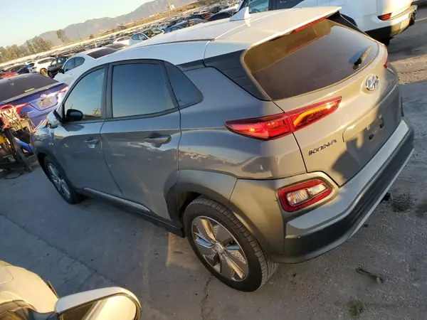 KM8K23AG9LU070038 2020 HYUNDAI KONA - Image 2