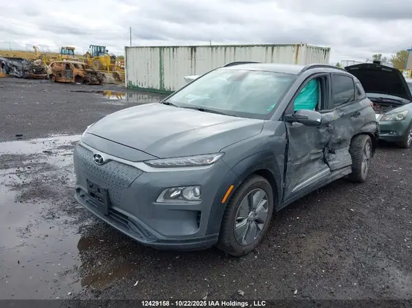 KM8K23AG9MU107168 2021 HYUNDAI KONA - Image 2