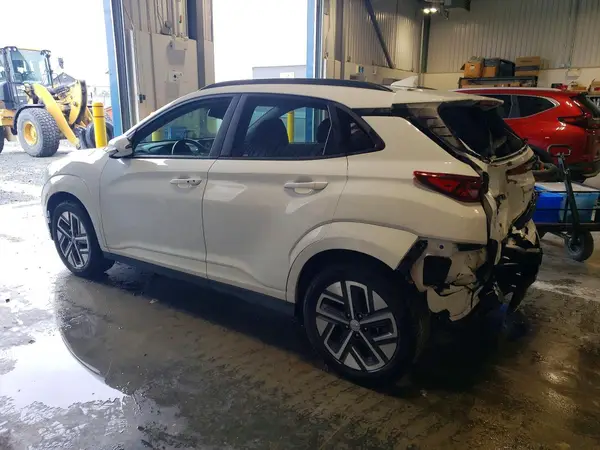 KM8K23AG9PU159517 2023 HYUNDAI KONA - Image 2