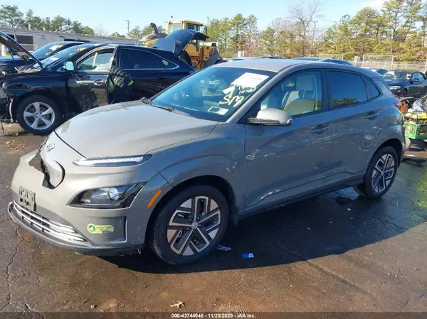 KM8K23AG9PU176348 2023 HYUNDAI KONA - Image 2