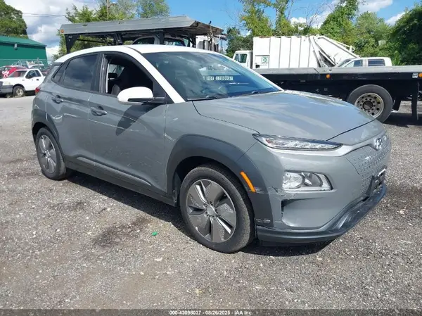 KM8K23AGXMU099131 2021 HYUNDAI KONA - Image 1