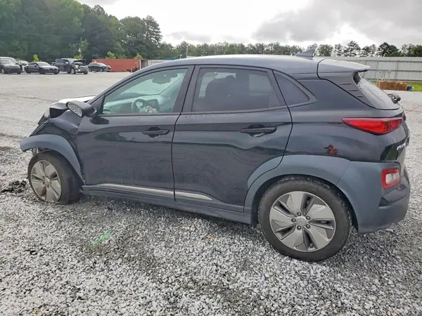 KM8K23AGXMU131821 2021 HYUNDAI KONA - Image 2