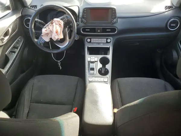 KM8K23AGXMU131821 2021 HYUNDAI KONA - Image 8