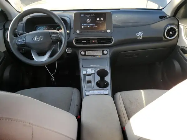 KM8K23AGXPU186628 2023 HYUNDAI KONA - Image 8