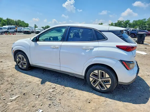 KM8K23AGXPU190906 2023 HYUNDAI KONA - Image 2
