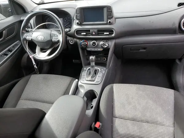 KM8K2CAA0JU131544 2018 HYUNDAI KONA - Image 8