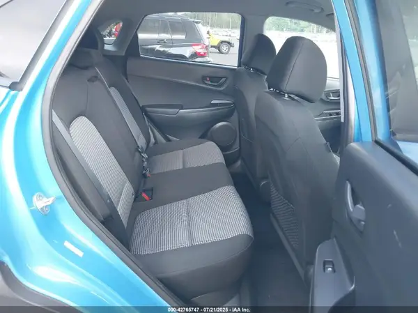 KM8K2CAA0JU147940 2018 HYUNDAI KONA - Image 8