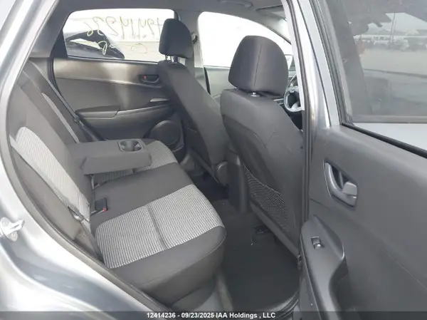 KM8K2CAA0KU210021 2019 HYUNDAI KONA - Image 8