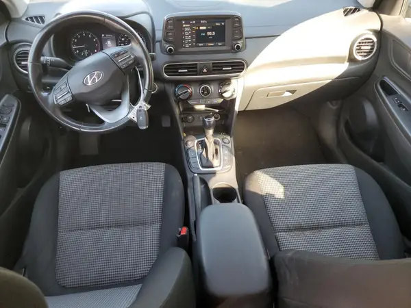 KM8K2CAA0KU332667 2019 HYUNDAI KONA - Image 8