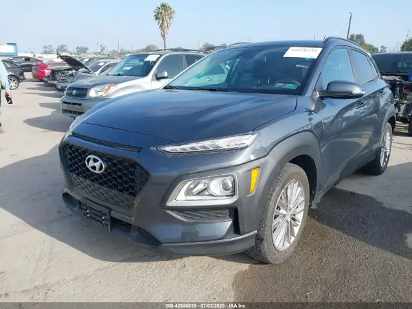 KM8K2CAA0LU528030 2020 HYUNDAI KONA - Image 2