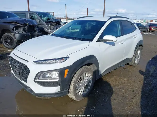 KM8K2CAA0MU689429 2021 HYUNDAI KONA - Image 2
