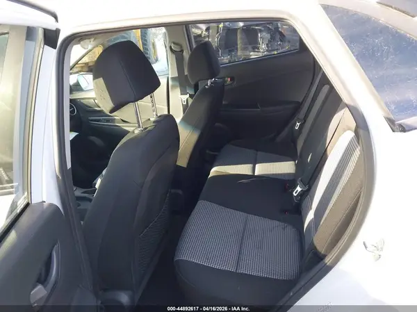 KM8K2CAA0MU689429 2021 HYUNDAI KONA - Image 8