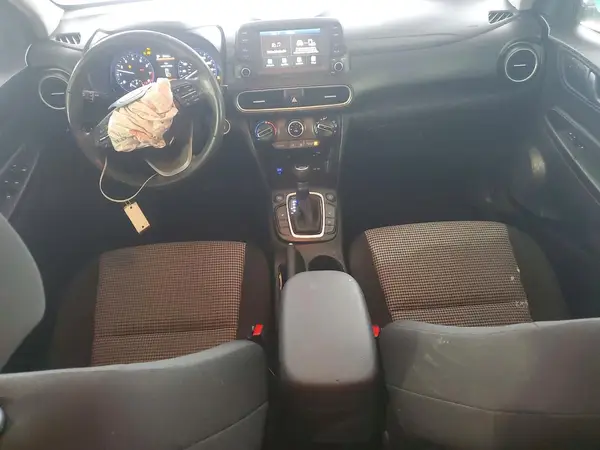 KM8K2CAA0MU733803 2021 HYUNDAI KONA - Image 8