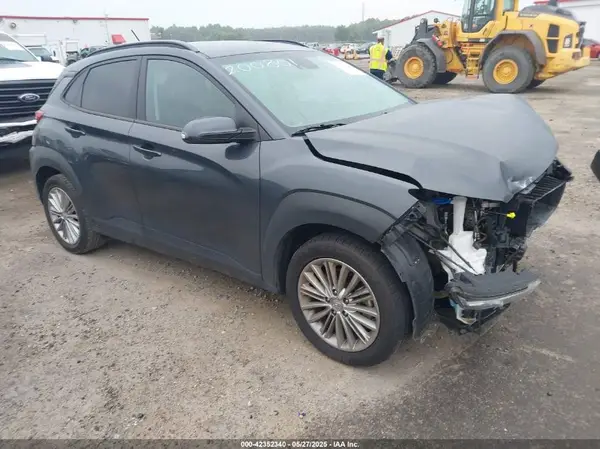 KM8K2CAA0MU740184 2021 HYUNDAI KONA - Image 1