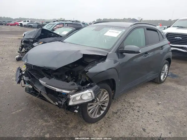 KM8K2CAA0MU740184 2021 HYUNDAI KONA - Image 2