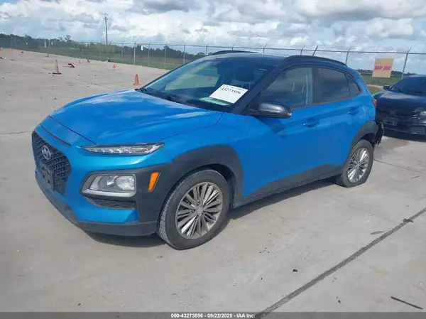 KM8K2CAA1JU077056 2018 HYUNDAI KONA - Image 2