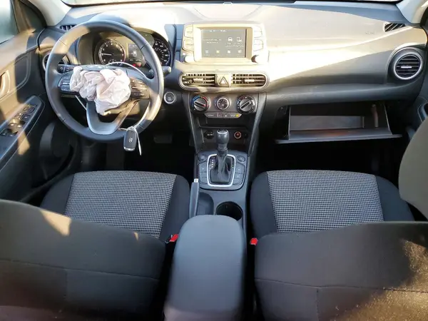 KM8K2CAA1JU143654 2018 HYUNDAI KONA - Image 8
