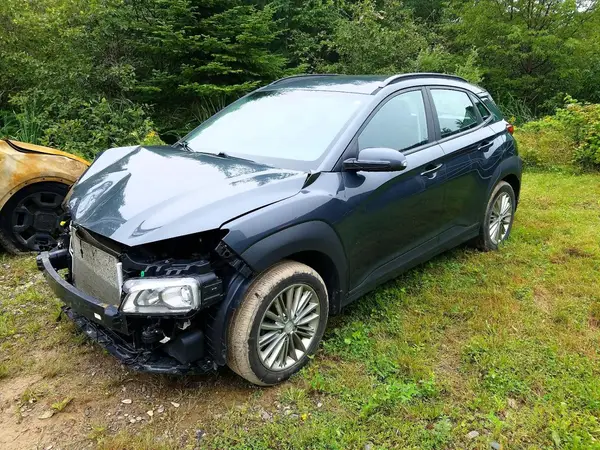 KM8K2CAA1JU163421 2018 HYUNDAI KONA - Image 1