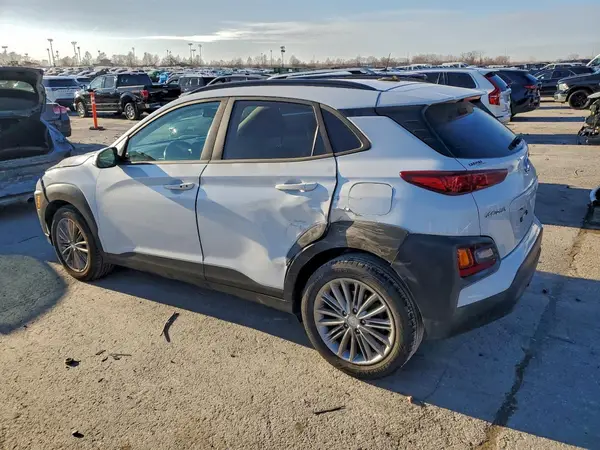 KM8K2CAA1JU166769 2018 HYUNDAI KONA - Image 2