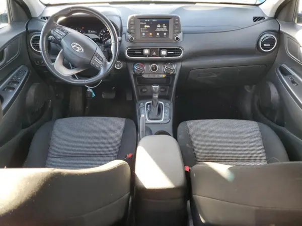 KM8K2CAA1JU184141 2018 HYUNDAI KONA - Image 8