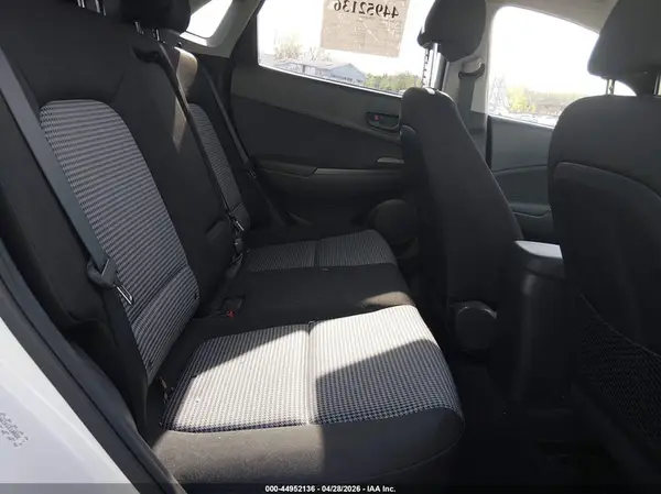 KM8K2CAA1KU210822 2019 HYUNDAI KONA - Image 8