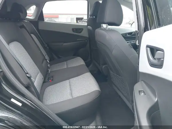 KM8K2CAA1KU369064 2019 HYUNDAI KONA - Image 8