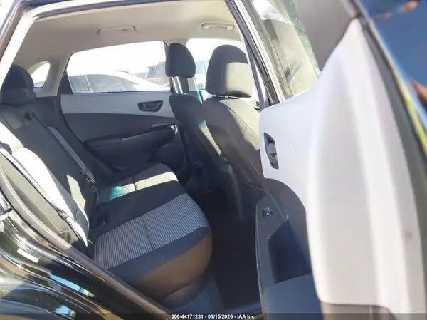 KM8K2CAA1LU590665 2020 HYUNDAI KONA - Image 8