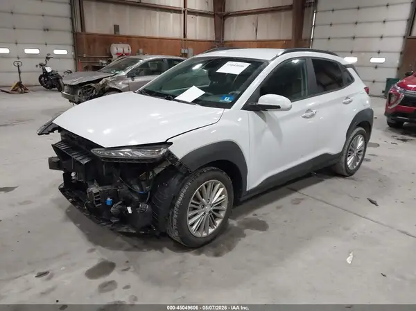 KM8K2CAA1MU611855 2021 HYUNDAI KONA - Image 2