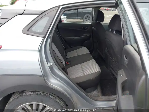 KM8K2CAA1MU702141 2021 HYUNDAI KONA - Image 8