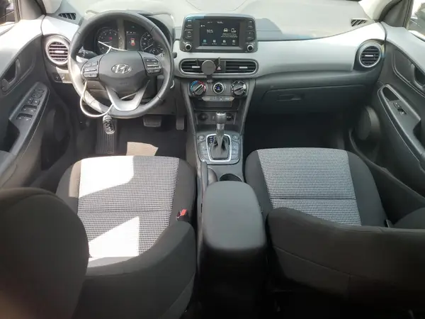 KM8K2CAA1MU737195 2021 HYUNDAI KONA - Image 8