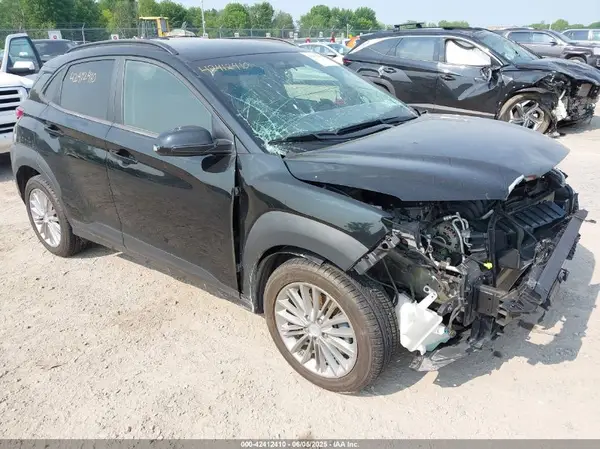 KM8K2CAA2JU083173 2018 HYUNDAI KONA - Image 1