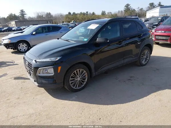 KM8K2CAA2JU105706 2018 HYUNDAI KONA - Image 2