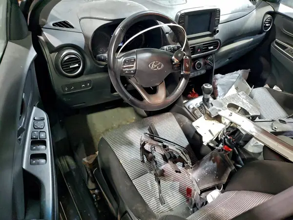 KM8K2CAA2LU470521 2020 HYUNDAI KONA - Image 8