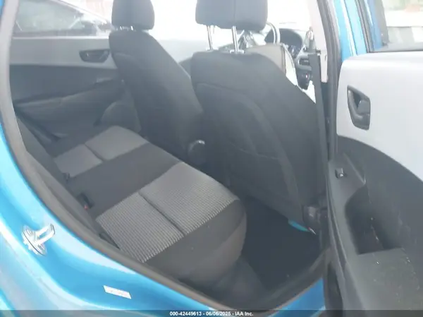 KM8K2CAA2LU492549 2020 HYUNDAI KONA - Image 8