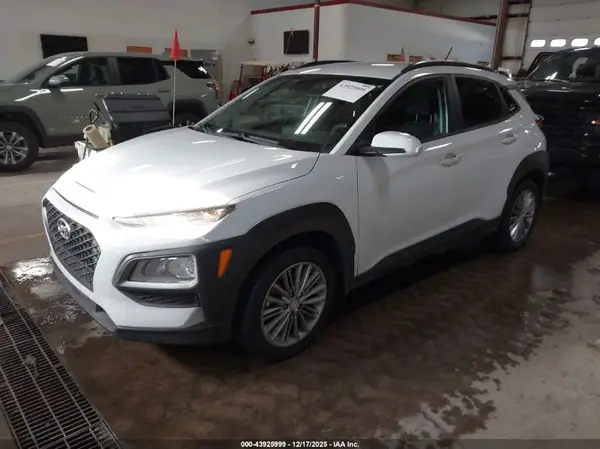 KM8K2CAA2LU556170 2020 HYUNDAI KONA - Image 2