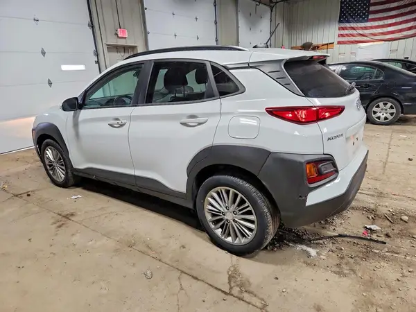 KM8K2CAA2LU586978 2020 HYUNDAI KONA - Image 2