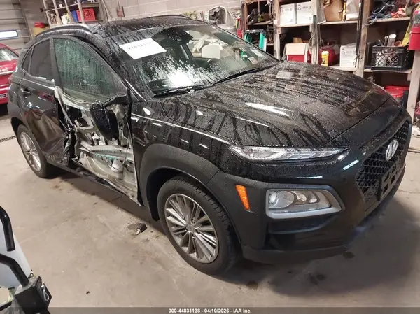 KM8K2CAA2MU702228 2021 HYUNDAI KONA - Image 1