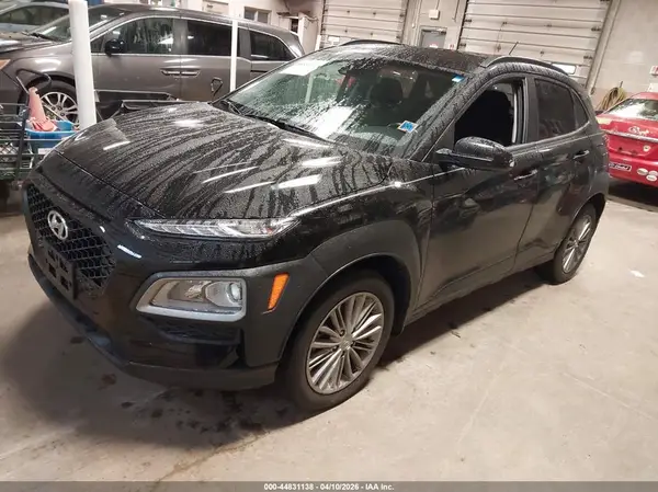 KM8K2CAA2MU702228 2021 HYUNDAI KONA - Image 2