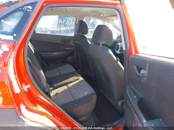 KM8K2CAA3JU083926 2018 HYUNDAI KONA - Image 8
