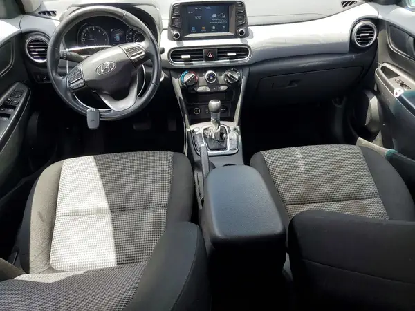 KM8K2CAA3JU131697 2018 HYUNDAI KONA - Image 8
