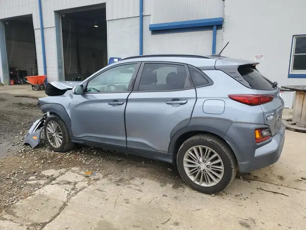 KM8K2CAA3JU147558 2018 HYUNDAI KONA - Image 2