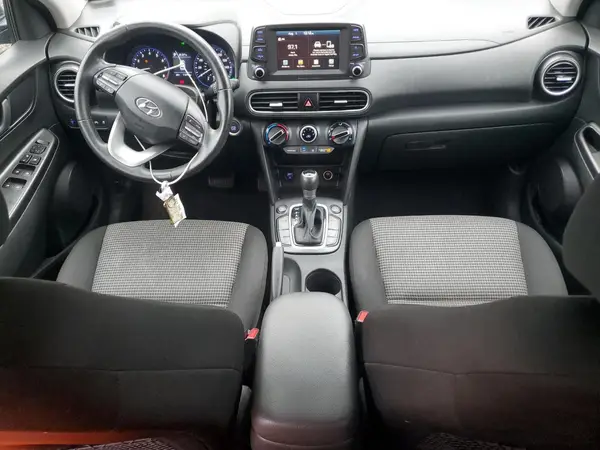 KM8K2CAA3LU570742 2020 HYUNDAI KONA - Image 8