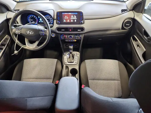 KM8K2CAA3MU662497 2021 HYUNDAI KONA - Image 8