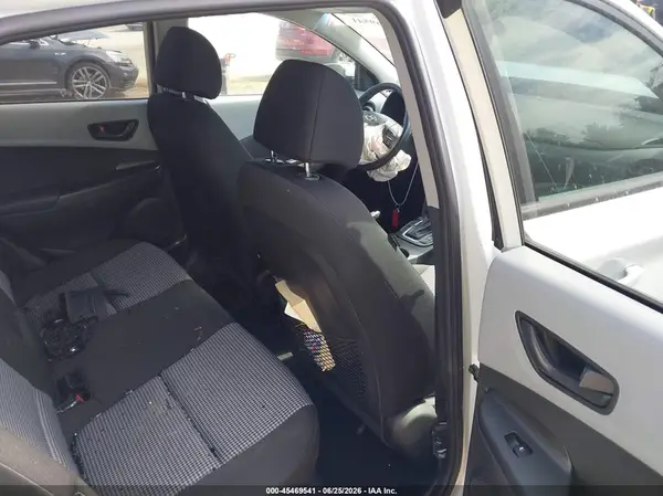 KM8K2CAA3MU693202 2021 HYUNDAI KONA - Image 8