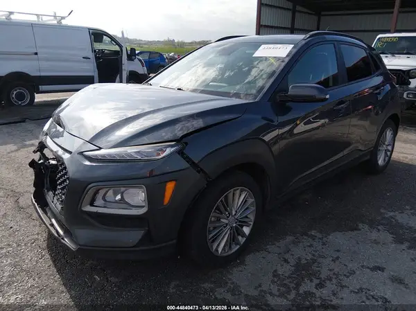 KM8K2CAA3MU740907 2021 HYUNDAI KONA - Image 2